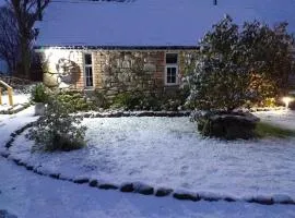 The Crossing Retreat, Barn, R95TH5C