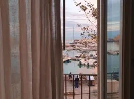 Maison Bleu LUXURY SUITE sul Porto di Trani