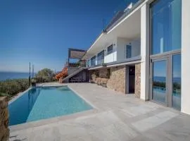 House in Roses near Canyelles Beach