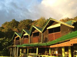 Liberty's Lodge and Diving - Apo Island