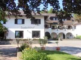 Pension Seebichlhof – obiekty na wynajem sezonowy w mieście St. Georgen am Längsee