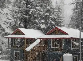 Shreya cozy hut