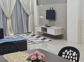 Mikayla homestay