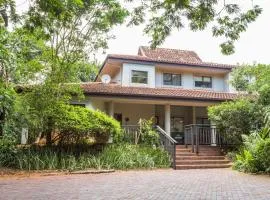 11 Sawubona Zimbali Chalets