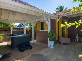 L’Escale Kreyol - Avec jacuzzi, Hotel in Lamentin