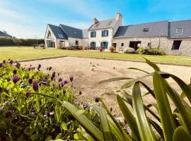 Maison Maillots et Bigorneaux, 15 pers, jacuzzi, 40m de la mer