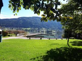 Seeappartement LUNA am Ossiachersee mit privatem Seezugang, Hallenbad, Skiarena Gerlitzen