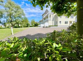 Schlösschen am Meer, готель у місті Бінц