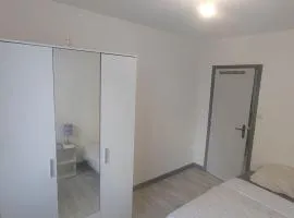 Une Chambre dans Appartement partagé, Grenoble à 8 min du centre-ville
