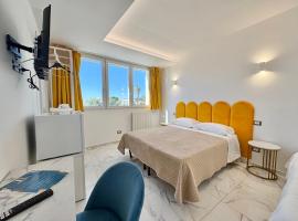Romano's Luxury Stay b&b Bari, luxury hotel in Bari