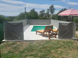 La Allandesa, Hotel in Cavalango