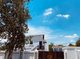MalkhonGuesthouse, Hotel in Newcastle