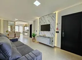 Sobrado novíssimo 3 quartos melhor bairro de foz