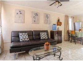 Mi Casita bonita, libre de humo, pet friendly, hotel v destinaci Ensenada
