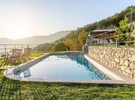 Sea-View Retreat - Pool, Tavern, Fireplace, hôtel à Rapallo