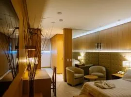 Plaza Paradiso Petit Hotel