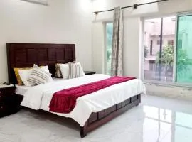 Haven Lodge, 5BR Entire Vacation Home in Bahria Enclave
