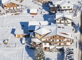 Landhotel Hubengut Bed and Breakfast – hotel w mieście Radstadt