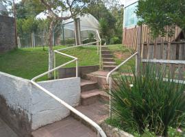 Arena da serra festy, hotel in Itapecerica da Serra