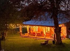 Poleskie zacisze, domek Bocian, kominek, balia,sauna,wifi