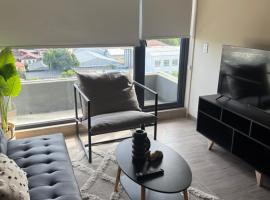 Depto Claudio 904, hotel sa Chillán