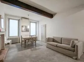 Loggia Apartment - Brescia City Center - by Host4U