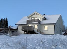 Villa Dalen, Natuurlijk Zweeds!, villa em S&auml;ffle