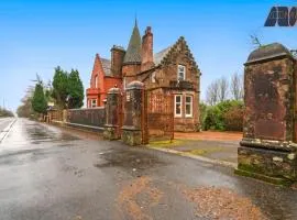 Historic 3 Bed Private Parking Nr Railway Station