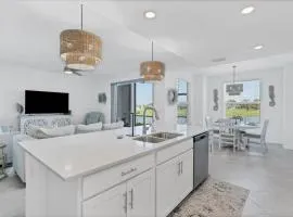 5 Star Villa Holidays Presents: Condo 5899 Getaway