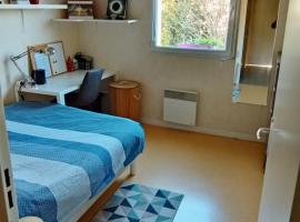 Chambre au calme près du centre historique de Vannes, séjour chez l'habitant à Vannes