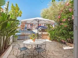 Luxueux appartement avec terrase sur la mer