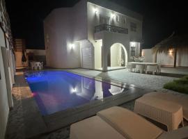 Villa yas, vila v destinaci Mateur