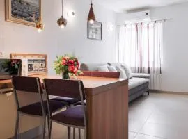 Center Brela Apartment