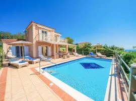 Villa Zeus Skala by Villa Plus