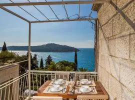 Sea View Apartment Beatrice by Irundo