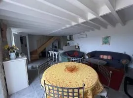 Domaine Le Puget, Résidence la découverte