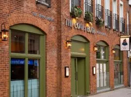 The Coat and Bear - A Heartwood Inn