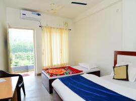 Hotel Mount View, hotel poblíž Letiště Pantnagar - PGH, Haldwāni
