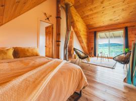 Chalet Lagunak、Mandevilleのホテル