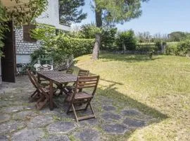 Marcelli, quadrilocale con giardino a 100mt dal mare - M088