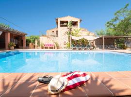 Finca Son Barbot by homevillas360, Villa in Sant Lloren&ccedil; des Cardassar