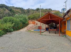 Casa de veraneo en Olmué para 10 personas, hotel di El Cajón