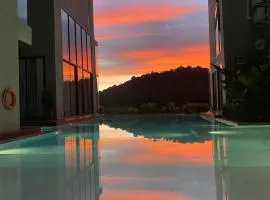 Patong Sea View pool view condo