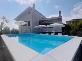 Villa Cresta, private villa with pool