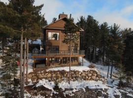 Villa Experience Nature Le Nid，位于圣伊雷内的宠物友好酒店