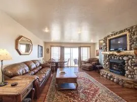 Lake View Condo 874 4 with Awesome Lake View