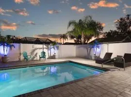 Holiday Oasis with Heated Pool Near Gulf Beaches!