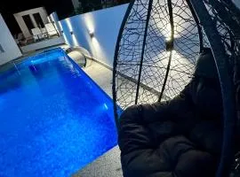 Dilan apartments by the sea