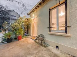 Paisible, Paris, Tram 9mim, RER C 15min - Genius