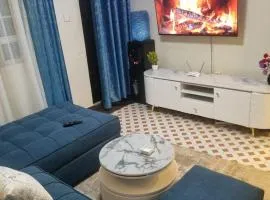 Very demure one bedroom with free parking